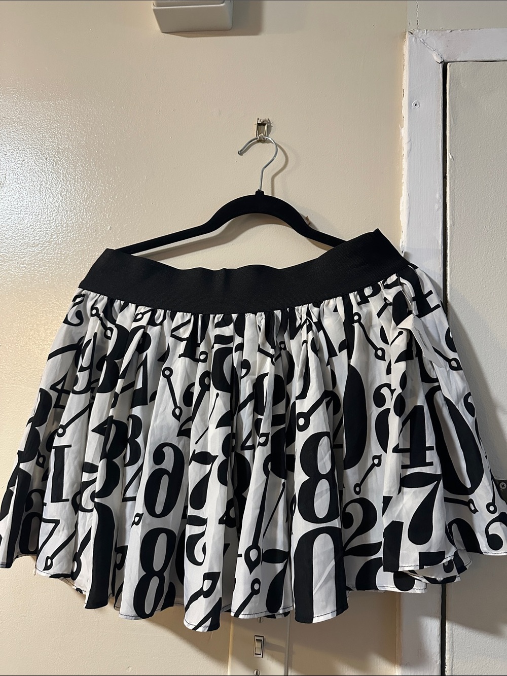 DO+BE Black & White Number Print Circle Skirt